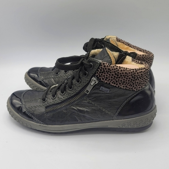 Rieker womens ankle booties/ sneaker size 39. - Picture 1 of 9